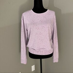 💚 New with tags lavender lightweight crew neck size small